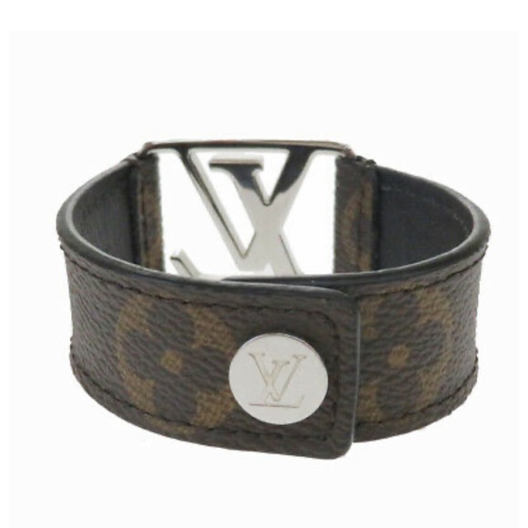Louis Vuitton Hockenheim monogram Eclipse Bracelet - Picture 12 of 16